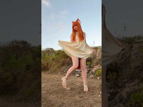 Don't touch the tail unless you're ready #holo #cosplay #anime