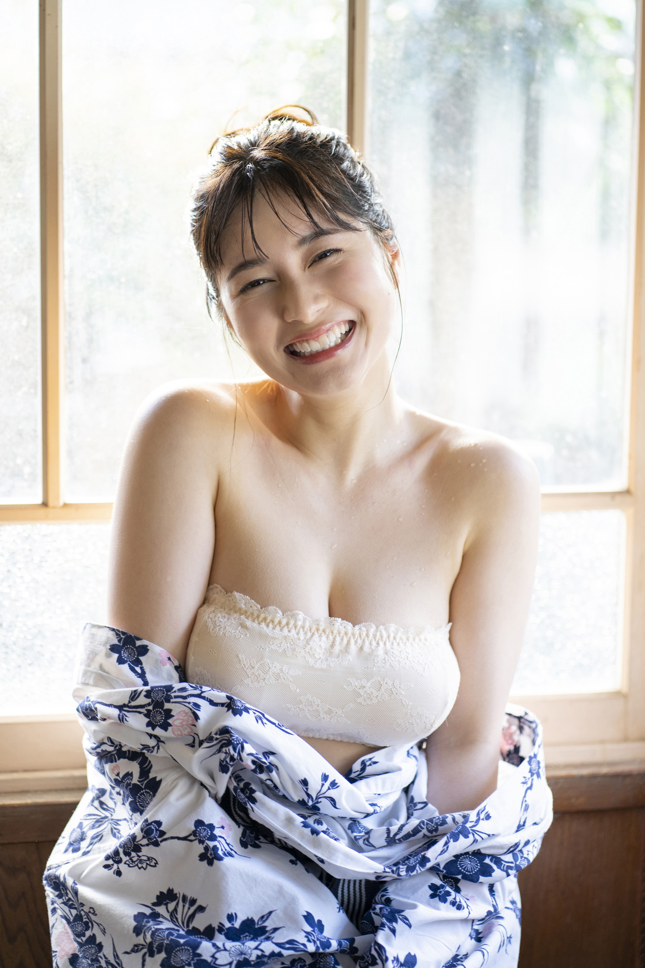 Sakurako Okubo 大久保桜子, FLASHデジタル写真集 戦队ヒロインと温泉旅行 Set.01 No.1a77fe