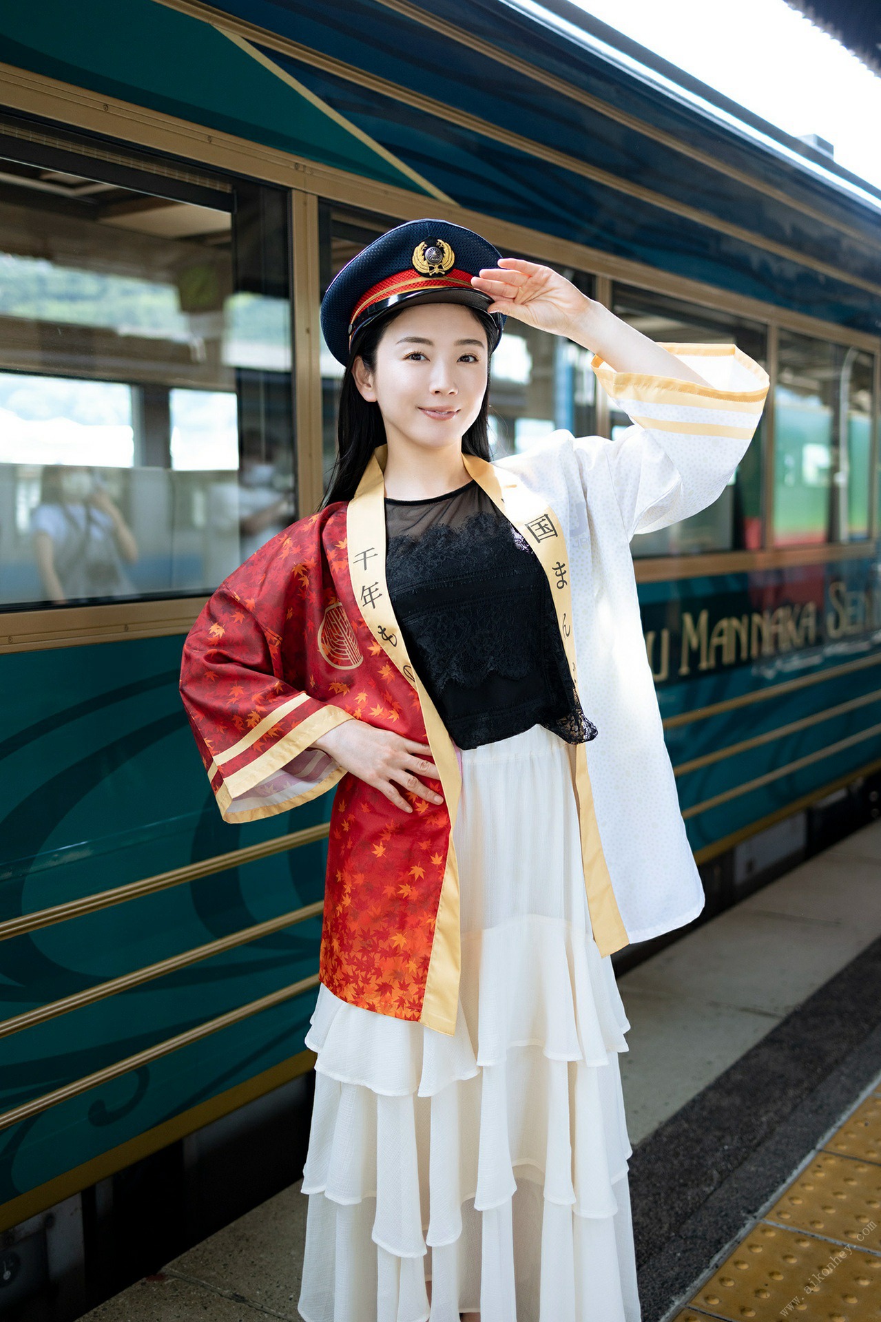 Miyako Sono 园都, 园都と行く！四国観光列车で１泊２日デート Set.02