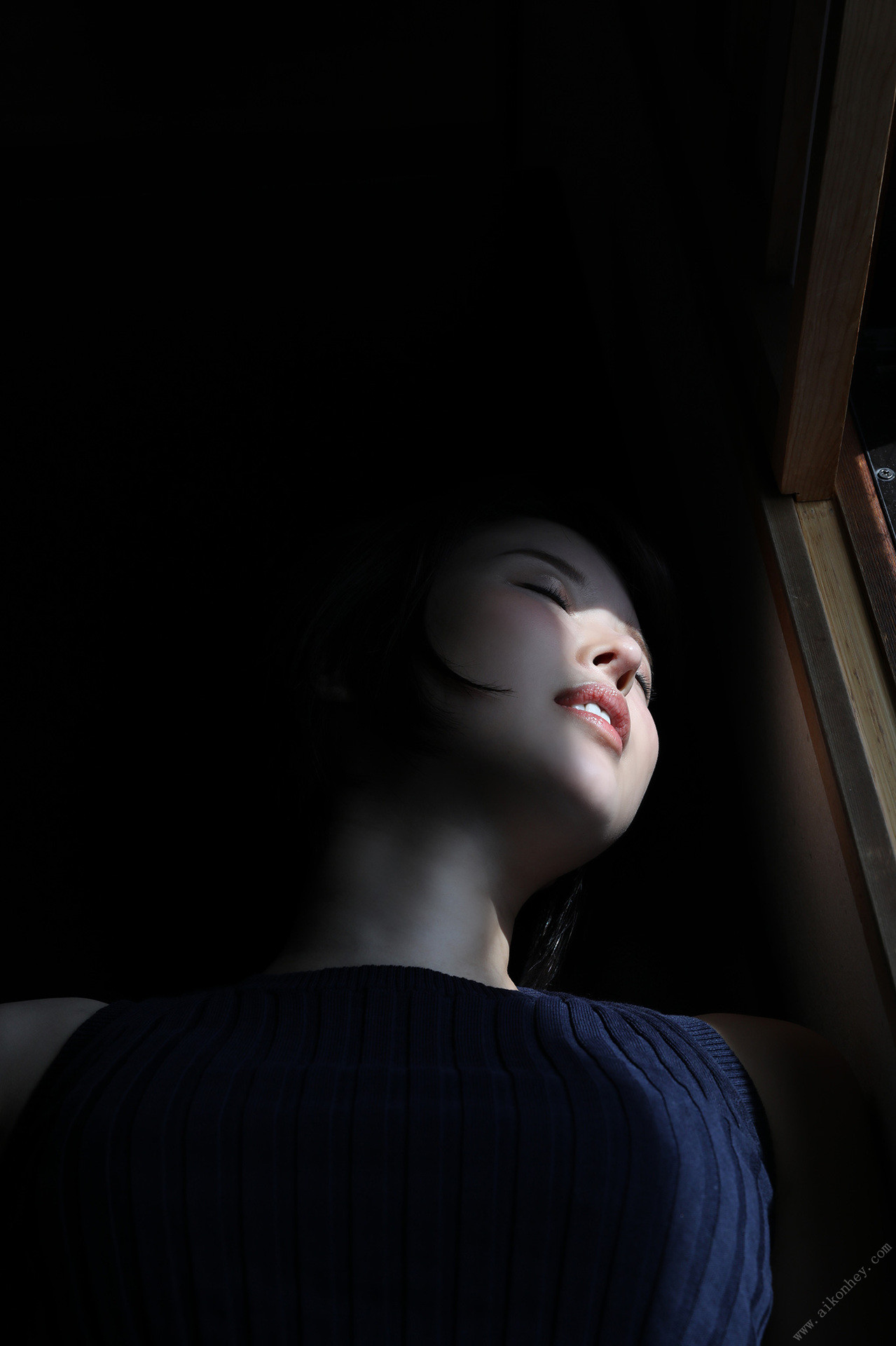 Aoi Tsukasa 葵つかさ, 周刊ポストデジタル写真集 きみに溺れてる Set.01