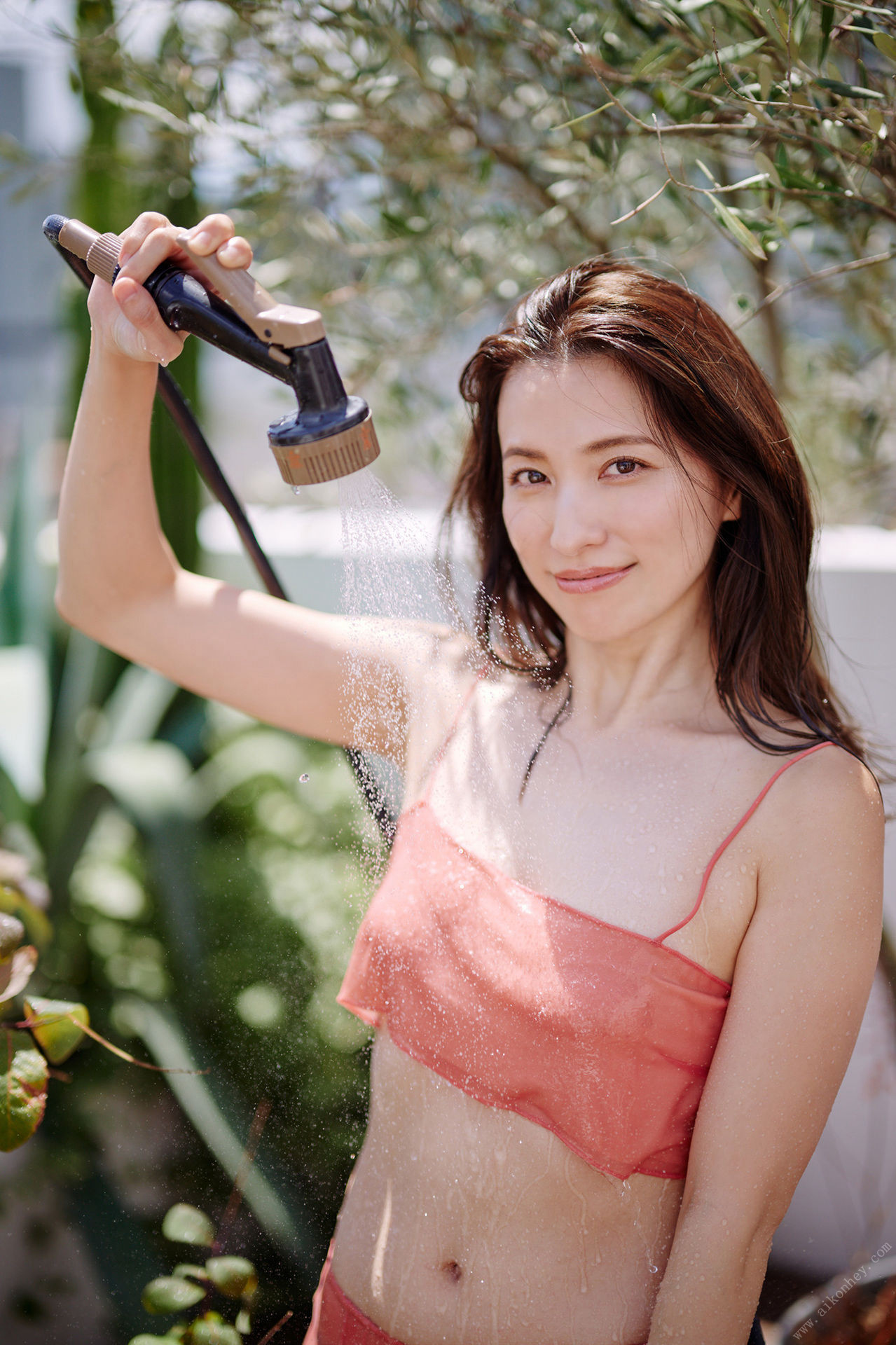 Rei Toda 戸田れい, 周刊ポストデジタル写真集 「金鱼のようにゆらめいて」 Set.02 No.4f7abf