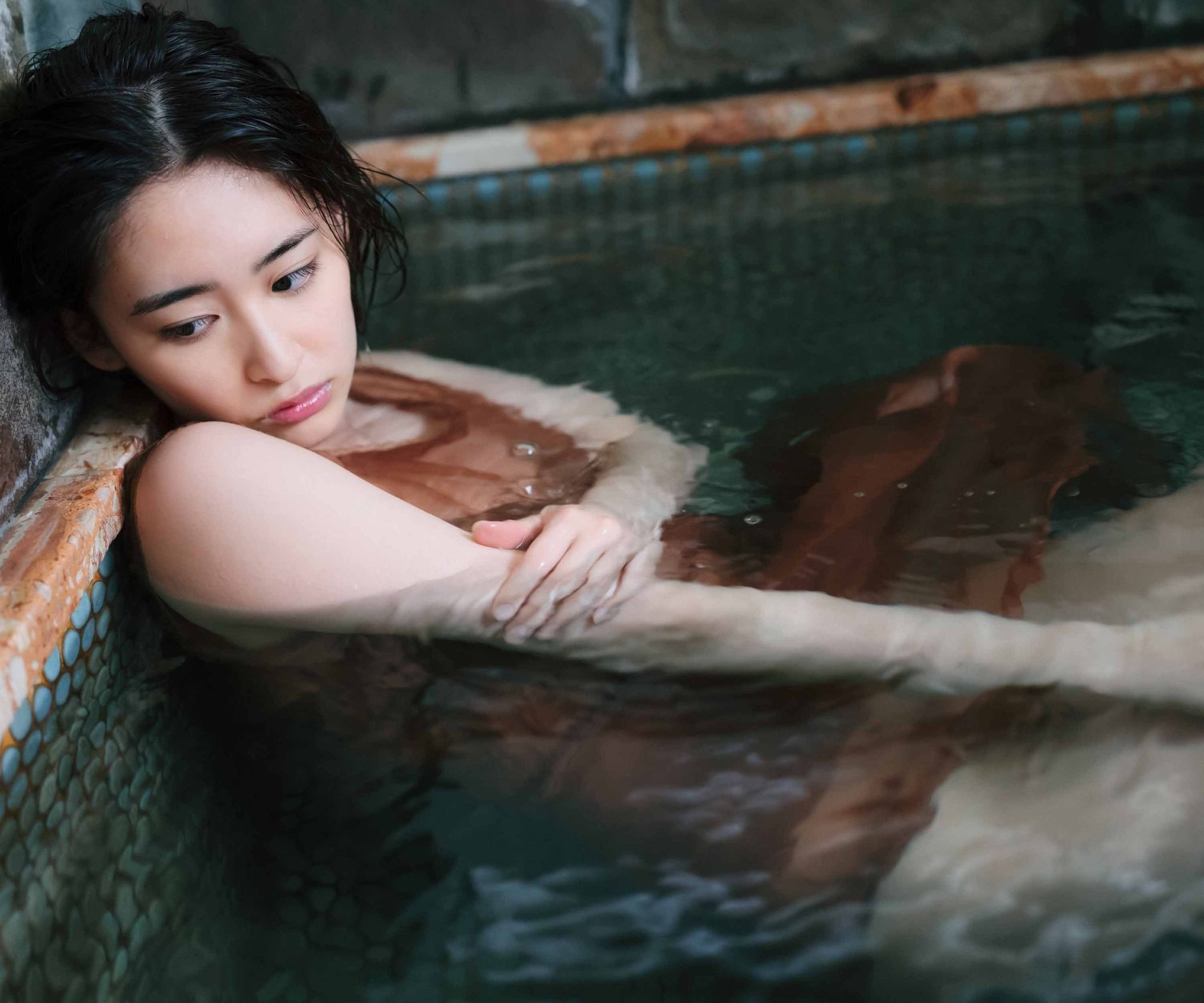 Miki Yanagi 柳美稀, 周プレ Photo Book 真実と嘘。 Set.01 No.8835d3