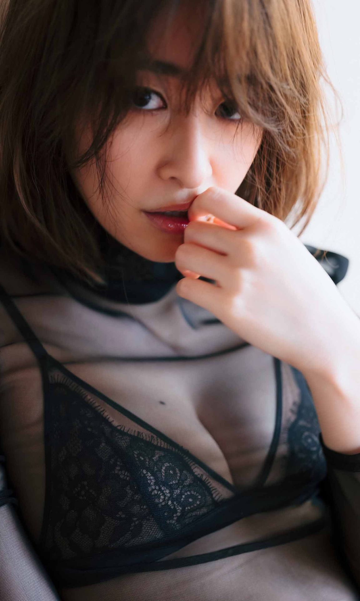 Miki Yanagi 柳美稀, 周プレ Photo Book 真実と嘘。 Set.01 No.8835d3