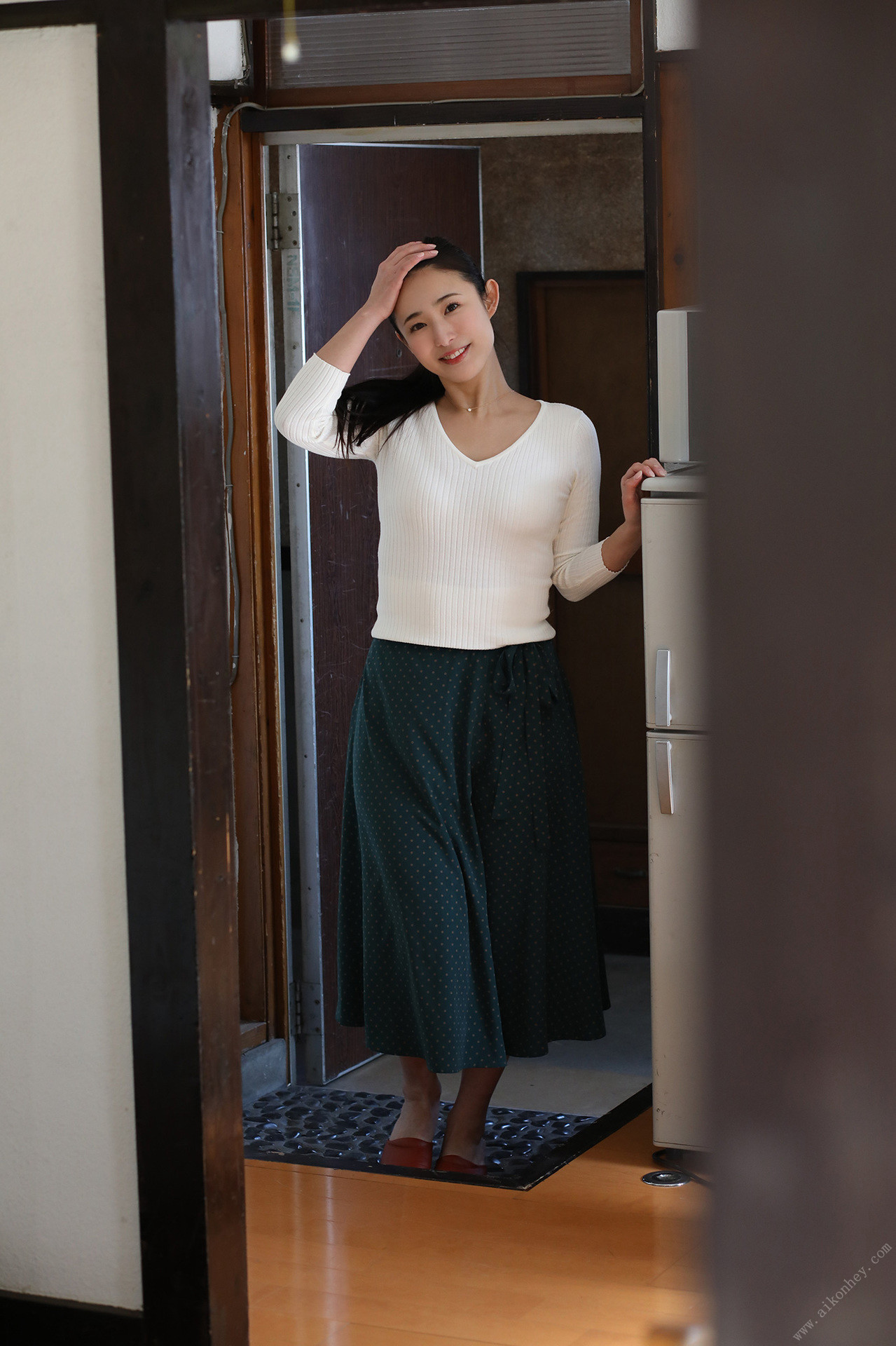 Suzu Matsuoka 松冈すず, 周刊ポストデジタル写真集 「すずさんが好きすぎて…」 Set.01 No.edabc0