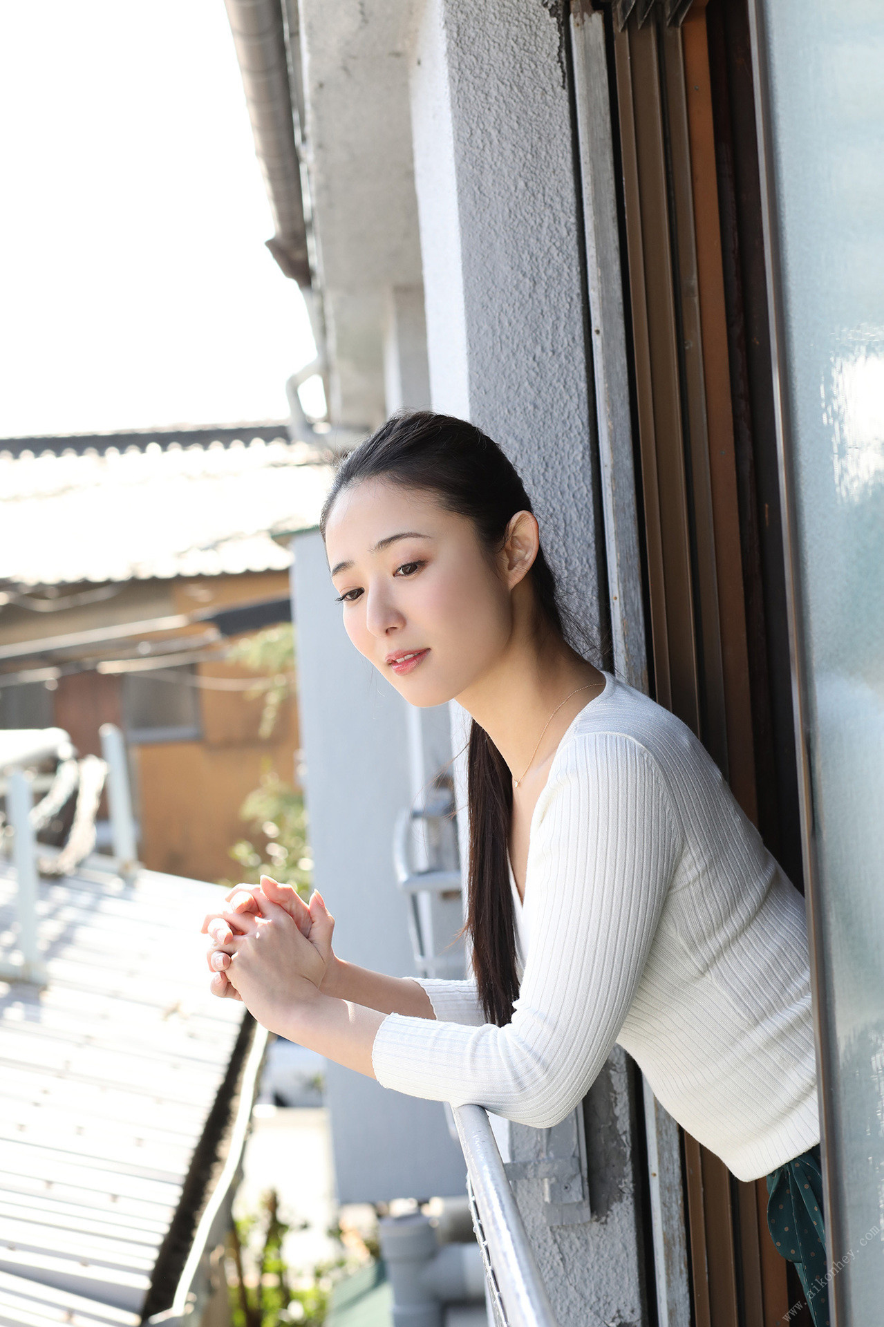 Suzu Matsuoka 松冈すず, 周刊ポストデジタル写真集 「すずさんが好きすぎて…」 Set.01 No.edabc0